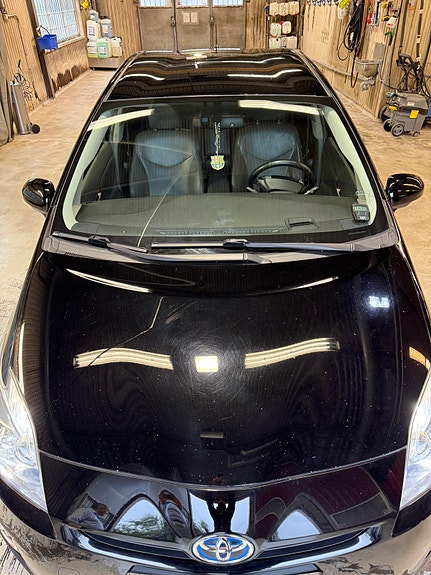 Toyota Prius 13 of 15