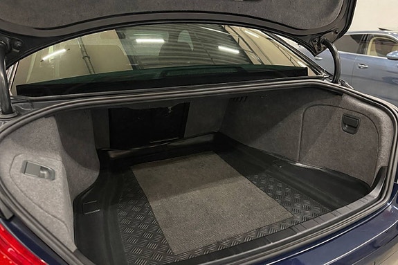 BMW 750i 30 of 30