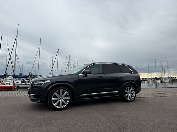 Volvo XC90 5 of 20
