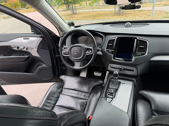 Volvo XC90 6 of 20
