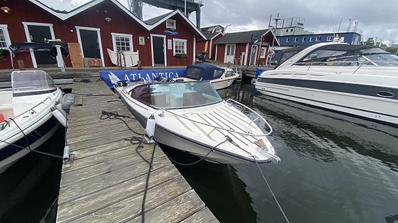 Cranchi C6 -1979  Volvo Penta AQ 170 3 of 19