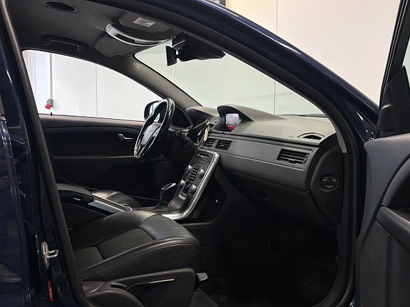 Volvo V70 23 of 25