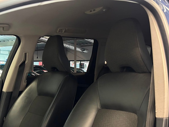 Volvo V70 14 of 25
