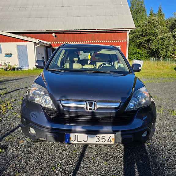 Honda CR-V 5 of 8