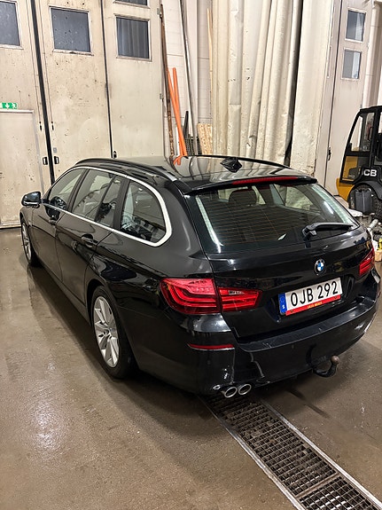 BMW 530d 3 of 8