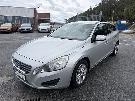 Volvo V60 7 of 18