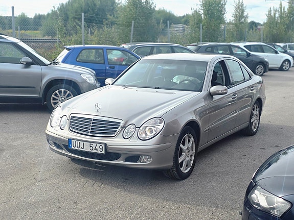 Mercedes-Benz E300 de 5 of 22