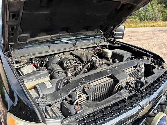 Chevrolet Silverado 3500 18 of 18