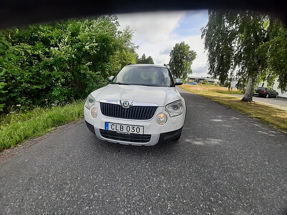 Skoda Yeti 2 of 7