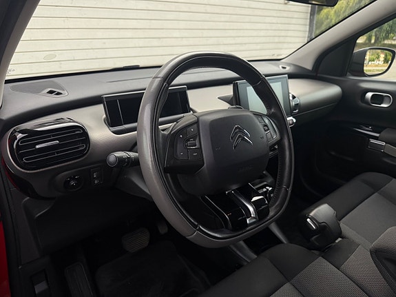Citroen C4 Cactus 9 of 14