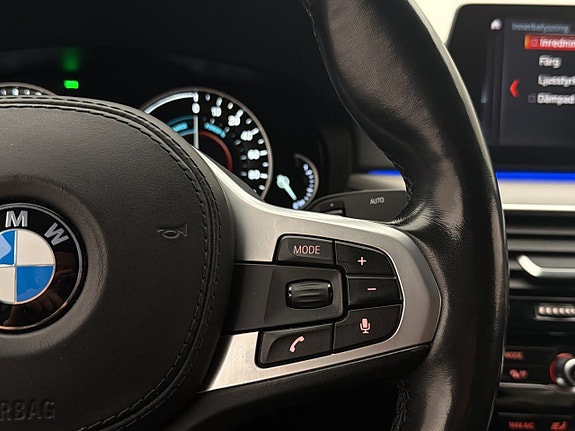 BMW 530e 15 of 30