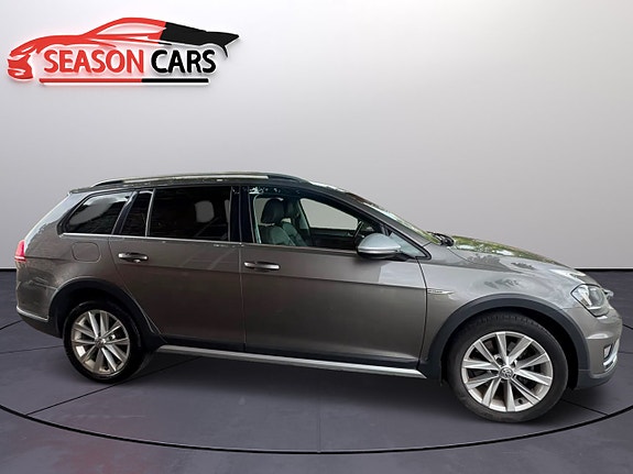 Volkswagen Golf Alltrack 8 of 18