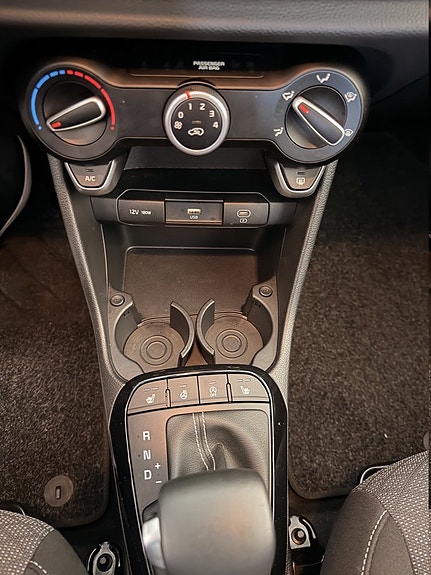 Kia Picanto 13 of 13