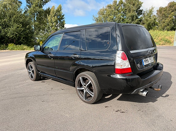 Subaru Forester 4 of 8