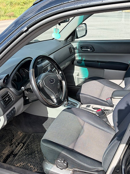 Subaru Forester 5 of 8