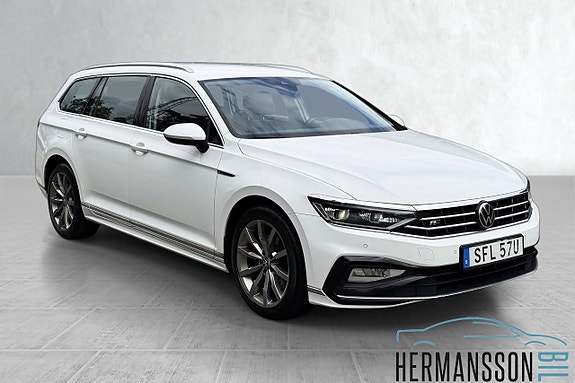Volkswagen Passat 2 of 30