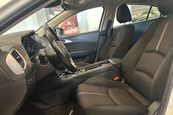 Mazda 3 12 of 24