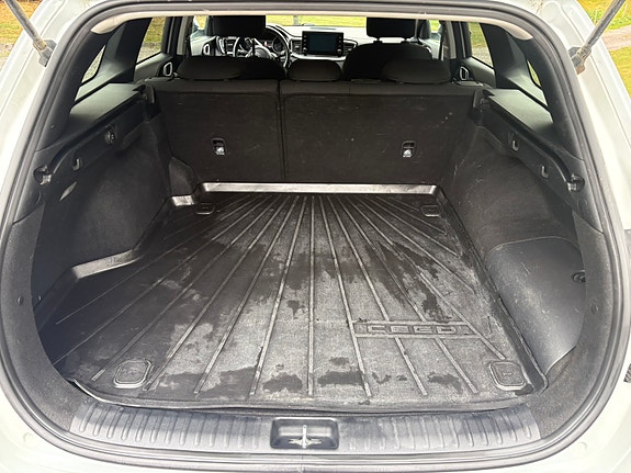 Kia Ceed 9 of 9
