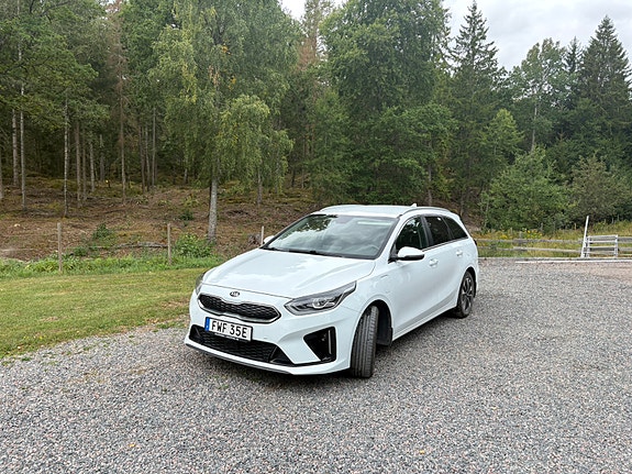 Kia Ceed 3 of 9
