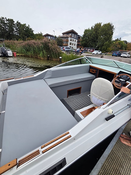 Daycrusier Four winns 20 fot med v8a 13 of 30