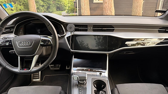 Audi S6 9 of 17