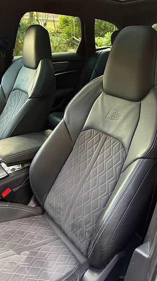 Audi S6 7 of 17