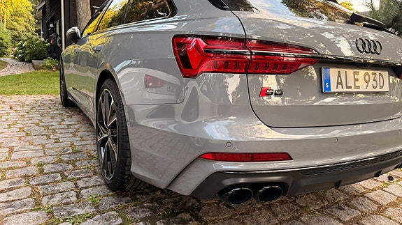 Audi S6 5 of 17