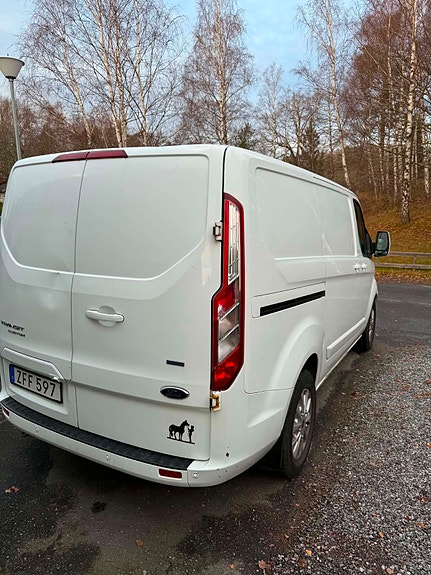 Ford Transit Custom 4 of 8
