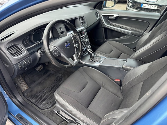 Volvo V60 28 of 30