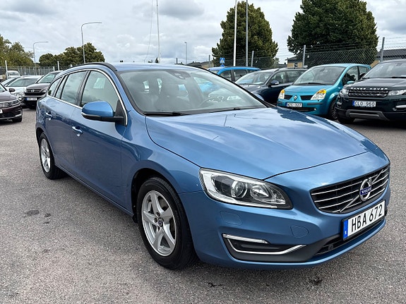 Volvo V60 4 of 30