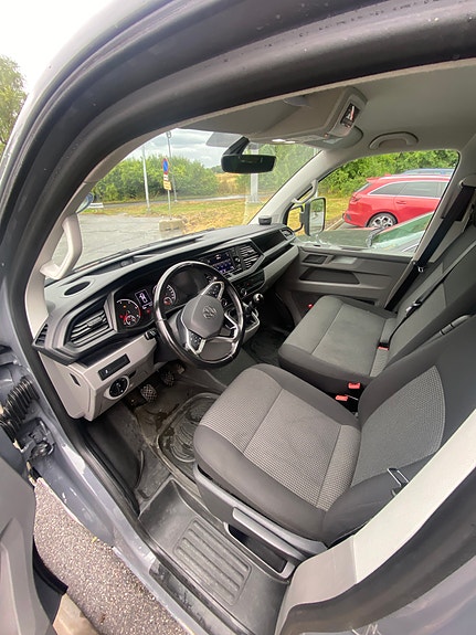 Volkswagen Transporter 3 of 5
