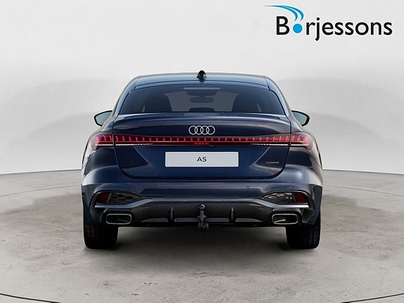 Audi A5 4 of 10
