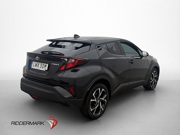 Toyota C-HR 8 of 30