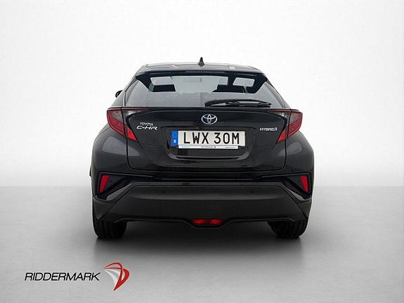 Toyota C-HR 6 of 30