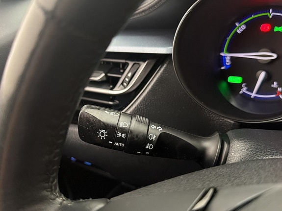 Toyota C-HR 26 of 30