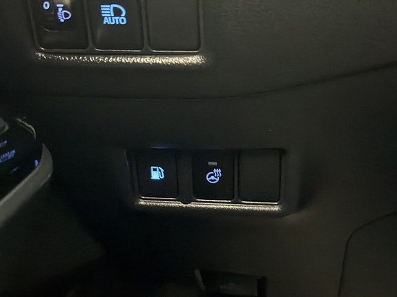 Toyota C-HR 28 of 30