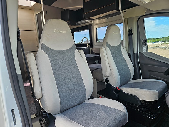 Chausson 777 GA Titanium Premium – AC & E&P Levelsystem 8 of 20
