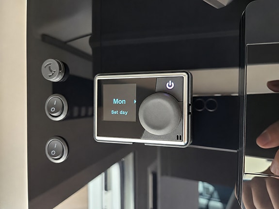 Chausson 777 GA Titanium Premium – AC & E&P Levelsystem 17 of 20