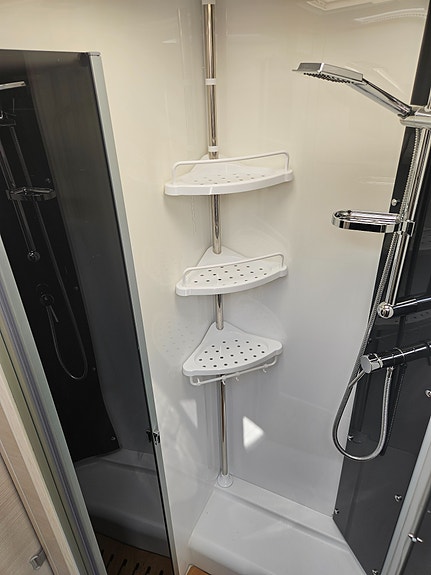 Chausson 777 GA Titanium Premium – AC & E&P Levelsystem 14 of 20