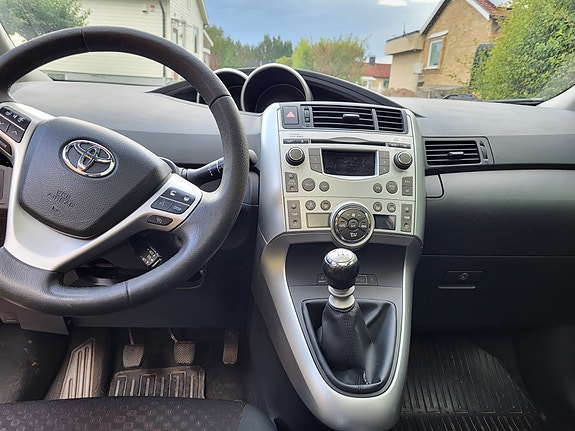 Toyota Verso 6 of 7