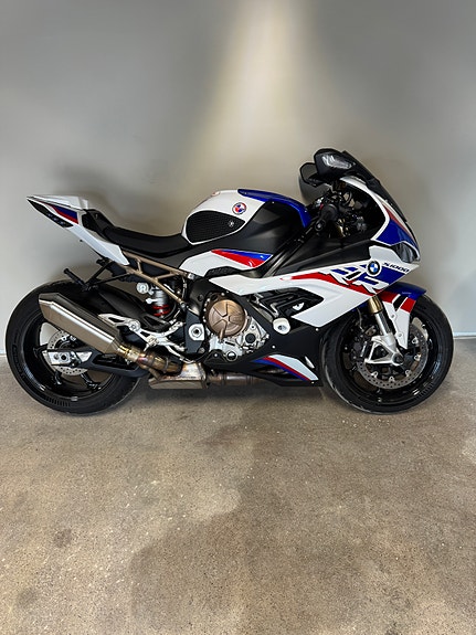 BMW S 1000 RR 2 of 13