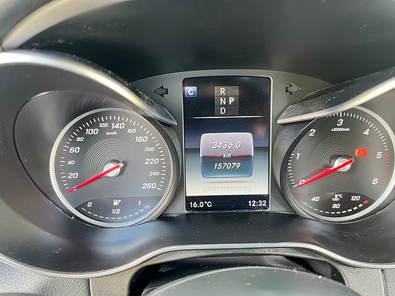 Mercedes-Benz GLC220 d 11 of 21