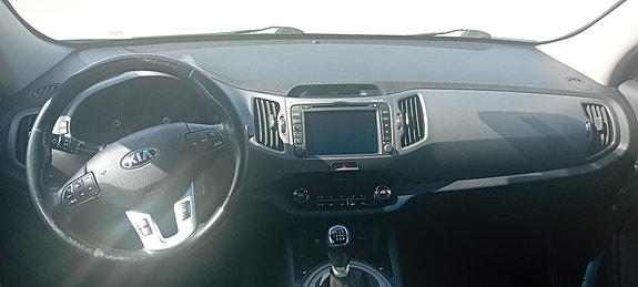 Kia Sportage 6 of 8