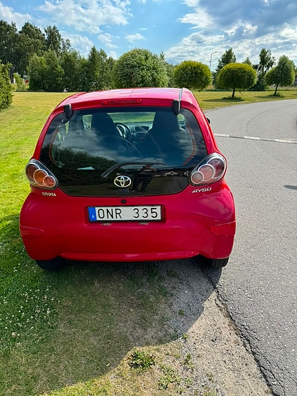 Toyota Aygo 4 of 10