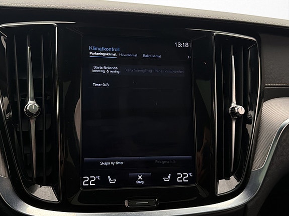 Volvo V60 27 of 30