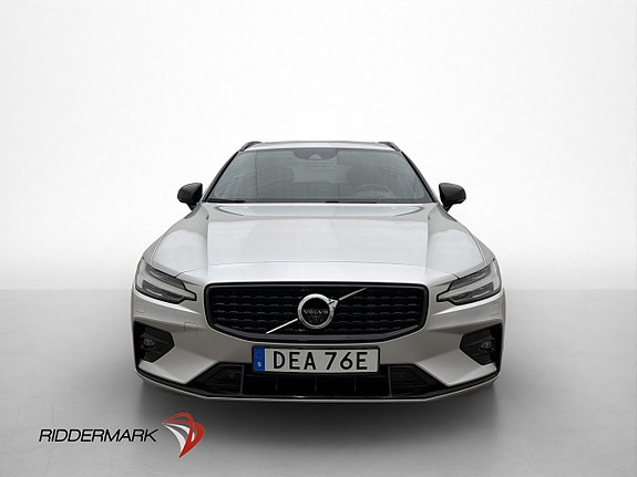 Volvo V60 2 of 30