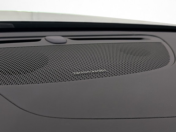 Volvo V60 19 of 30