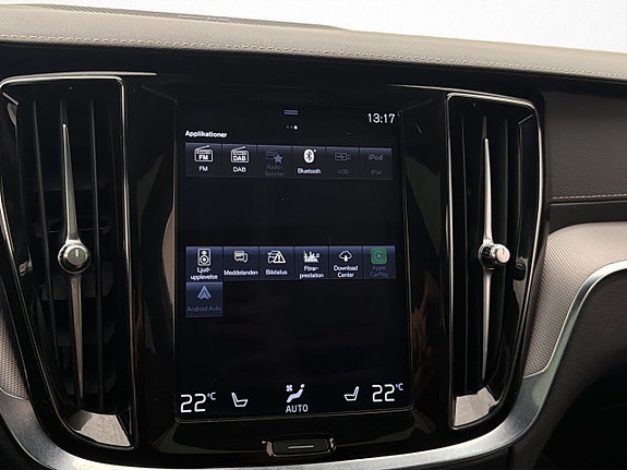 Volvo V60 22 of 30