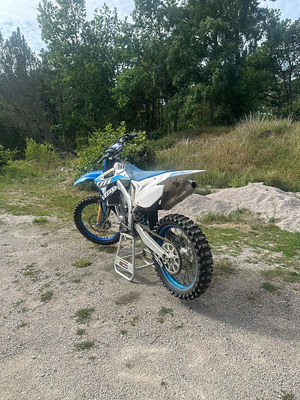 TM 300 2 of 3