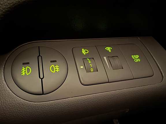 Hyundai H-1 18 of 23
